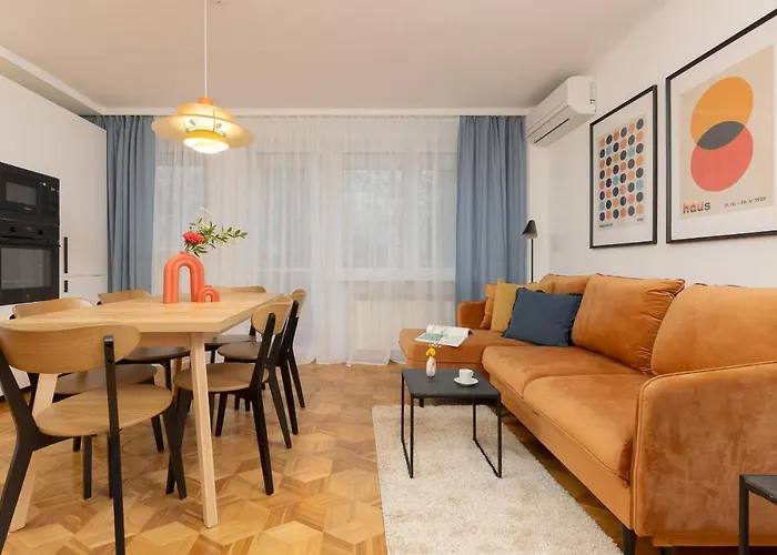 Family With Two Bedrooms And Balcony In By Renters Appartement